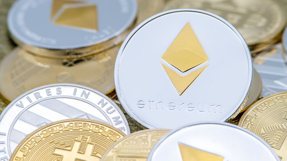 Ethereum price forecast: break and retest pattern forms